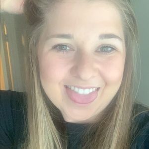 Meet your Posher, Johnna